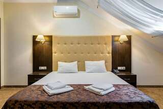 Гостиница Оскар Геленджик Люкс на мансарде-4